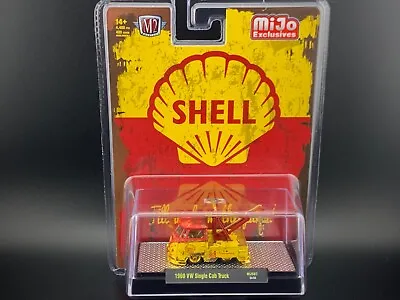 M2 Volkswagen Single Cab Tow Truck 1960 SHELL OIL 31500 MJS67 1/64 CHASE • $49.99