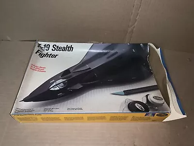 Vintage Testors F-19 Stealth Fighter 1/48 Scale Model Kit #595-00 • $24.99