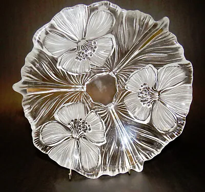 Mikasa Hibiscus Frost Crystal Serving Bowl – Decorative Accessory 8 ¾” • $12.75