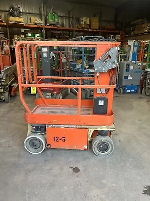 JLG 1230 ES Man Lift 2008 Works Good $249 Shipping • $3399