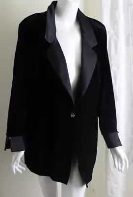 Vikki Vi Sz 1x Black Velvet Tuxedo Jacket Blazer Fly-Away • $73.50