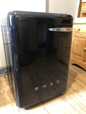 £99 • Buy SMEG Fab 50’s Retro Style Washing Machine WMFABNE1 ** COLLECTION ONLY **