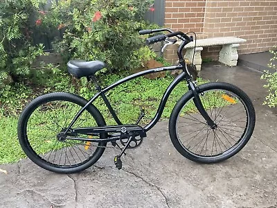 Schwinn S1 Cruiser Bike Black In Good Condition • $199