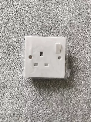 LAP 1 Gang 13A Sp Switched Socket White  • £2