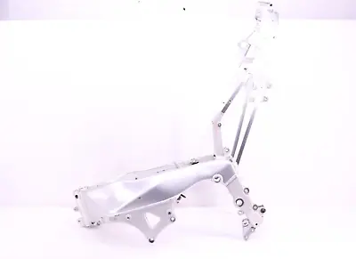 2001 98-01 Yamaha R1 Yzfr1 Yzf Oem Main Frame Ez Reg Y129 • $699.86