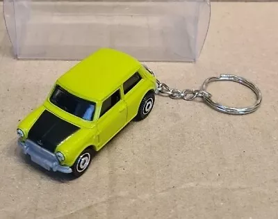 Diecast Model '64 Austin Mini Cooper Mr Bean Car Keychain Keyring 🔑🗝 • £12.95