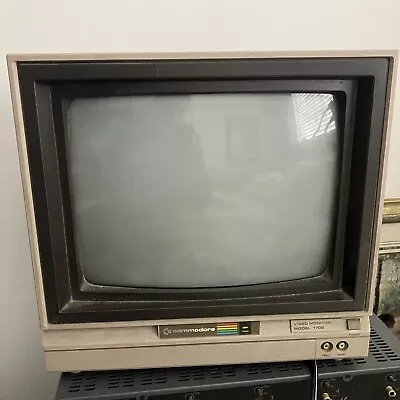 Commodore 1702 CRT Monitor Built-in Speakers • $230