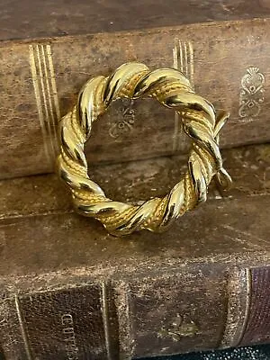 Scarf Clip Jewelry Vintage Brooch Gold Plated Old Cloth Holder Cloth Brooch... • $25.57