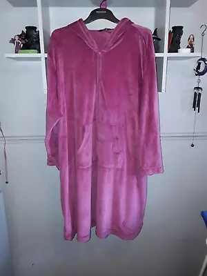 Pretty Secrets Plussize 28/30 Pink Velour Zip Up Hooded Dressing Gown Warm Cosy • £15