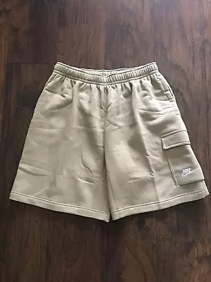 Nike Sportswear Club Fleece Cargo Sweat Shorts CZ9956-250Tan Mens Size Large NWT • $60.13