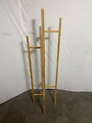 Royal Oak Coat Rack (430-7D6-695) • £30