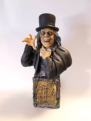 Hand Painted London After Midnight Bust • £103.90