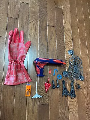 Lot Of 14 Marvel Spider-Man ToyBiz Parts Weapons Accessories 90s 2000s • $3.73