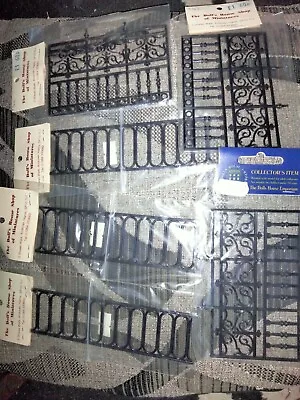 Vintage Dolls House Garden Iron Railings Fencing Lot • £20