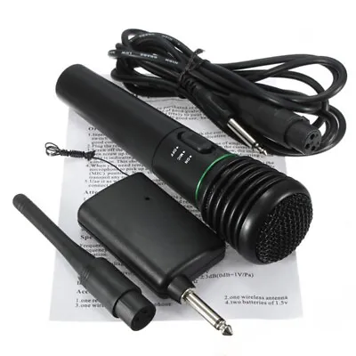 Wireless Dynamic DJ Microphone Mic Party KTV Handheld Speaker With Receiver • £9.58