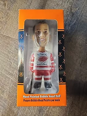 GORDIE HOWE Signed Mr Hockey DETROIT RED WINGS BOBBLEHEAD INSCRIPTION  NHL • $199.99