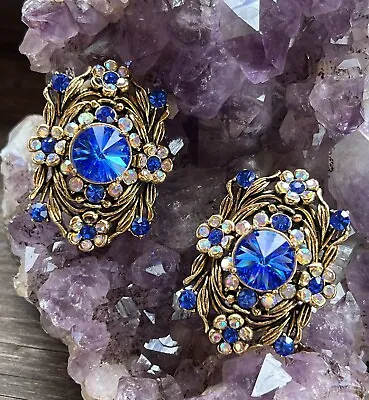 Vintage Gold Tone Signed MADE IN USA Blue Rhinestone Clip Earrings • $14.99