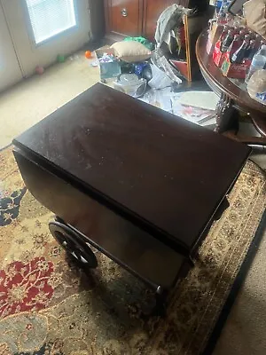 Antique Rolling Tea Cart Brown  • $150