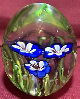 Vintage Blown ITALIAN Murano Art Studio Green Glass Blue Flower Egg Paperweight • $59.99