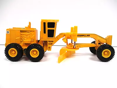 Ertl - Cat / Caterpillar 12g Motor Grader - 1/64 Diecast • $14.95