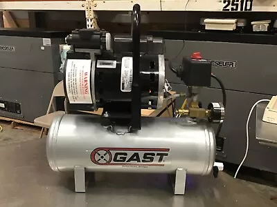 $295.62 • Buy GAST 1/3 Hp Oil-less Air Compressor 71R142-P077T-D300X, 100psi, NICE