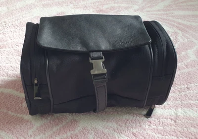 $25 • Buy Oroton Toilet Bag