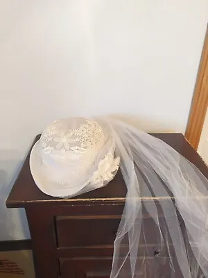 Vintage 70’s Wedding Hat With Veil Read • $39.99