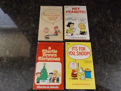 Lot Of4 Vintage Peanuts Snoopy Charlie Brown Paperback Books By Charles M Schulz • $12