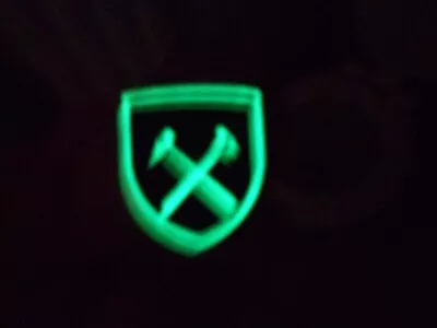 £3.99 • Buy West Ham United Luminous Glow Ienamel Pin Badge