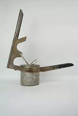 Vintage Universal Potato Masher/Ricer Made In USA. • $5.10