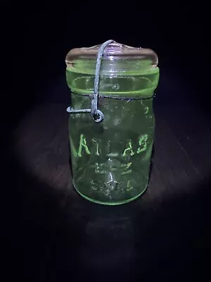 Vintage Manganese - Uranium ATLAS E-Z SEAL Quart Wide Mouth Canning Mason Jar • $47.50