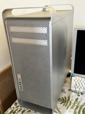 £40 • Buy APPLE MAC PRO 2,1 20GB RAM, 2x XEON 3.0Ghz 4 CORES, 400GB
