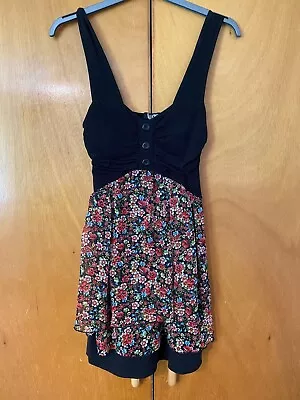 WalG Black Dress With Floral Tiered Skirt Size M • £2