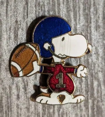 Vintage Peanuts Cartoon Snoopy #1 Playing Football/Quarterback Pinback Lapel Pin • $5.50