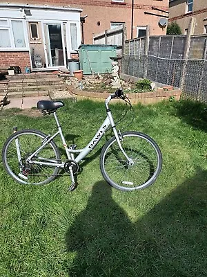 Ladies Aluminium Bike • £20