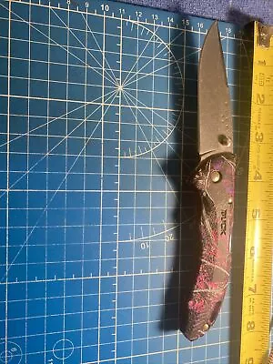 Buck Bantam 285 Pink Muddy Girl Camo Folding Pocket Knife 2019 • $15