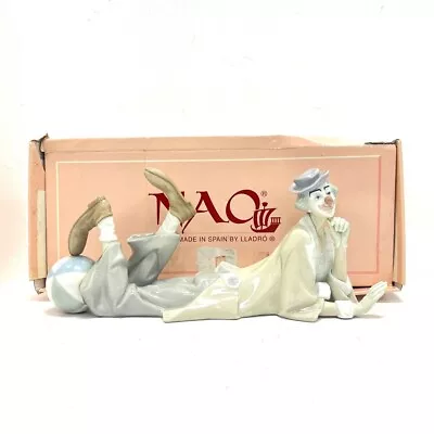 Lladro Laying Down Clown Porcelain Statue Figurine RMF53-GB • £8.50