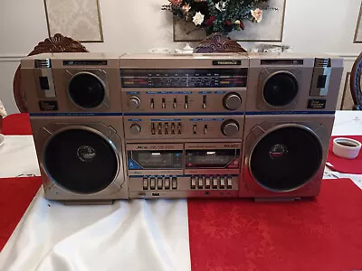 BOOMBOX Tecsonic Mx-900E Getto Blaster Turns On • $550