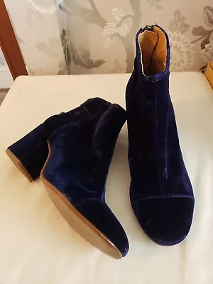 Madewell Navy Blue The Jillian Velvet Ankle Boots Bootie Sz 6.5 Womens H1535 • $44.99