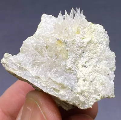 Calcite Specimen WEIGHT;34 Gram    SIZE;32*42*31mm • $13.99