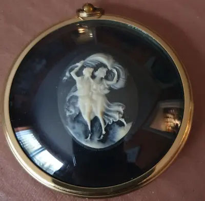 Nymphs In Cameo - The Miniature World Of Peter Bates Round Frame Collectable • £5