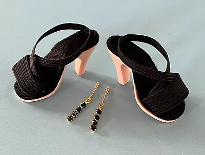 Vintage Madame Alexander Doll Shoes With Jewelry Cissy Portrait Miss Revlon Toni • $34.19