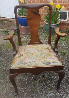 Walnut Queen Anne Dining Chair With Arms. 1780's. • £95