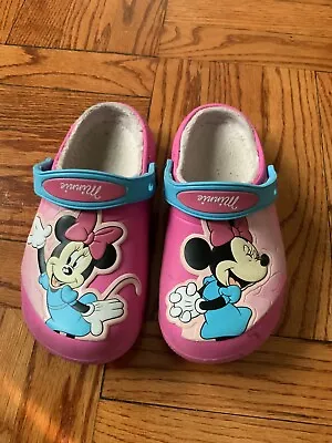 Crocs Toddler Girl Disney Minnie Mouse Pink Lined Shoe Size 13 • $9