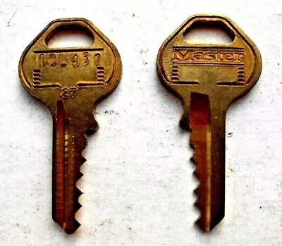 Pair   Original  Factory  Pre  Cut Master Lock  Padlock 27K/ M16 Keys   # 10L431 • $3.49