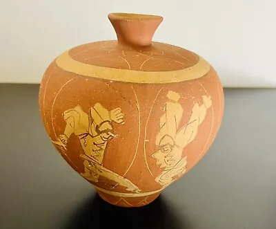 🌟 Samurai Pottery Gift Idea Clay Vase. Very Unusual. Great Secret Santa Idea 🌟 • £12.50