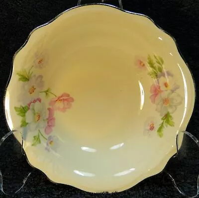 Homer Laughlin Virginia Rose Fluffy Rose Berry Bowl 5 1/2  Fruit Excellent • $5.99