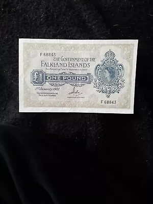 1st January 1982 £1 Banknote Falkland Islands • £35