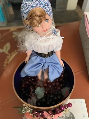 Madame Alexander I Love Lucy Doll Italian Stomping Grapes Cissette Complete Box • $45