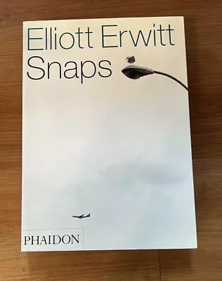 Elliot Erwitt SNAPS Phaidon Black & White Life Photography Book • $50